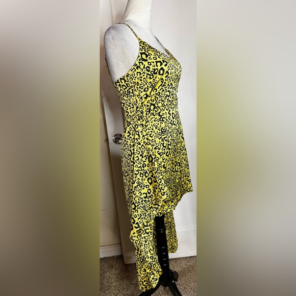 NWT Lulus Yellow Leopard Print High Low y2k Cocktail dress Party Flirty feminine - Picture 4 of 8